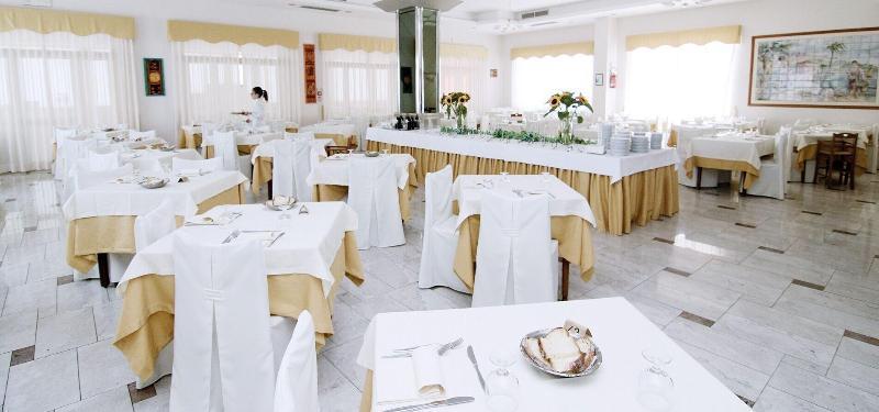 Hotel President Vasto Exterior foto